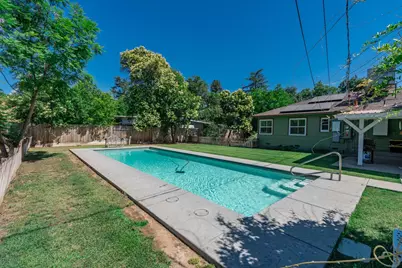 5426 Columbia Drive, Fresno, CA 93727 - Photo 29