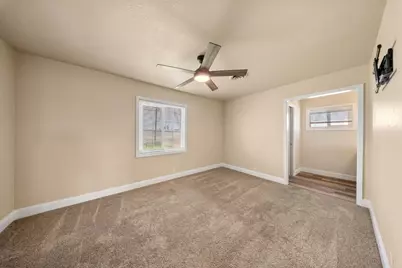 5958 E Lathrop Road, Manteca, CA 95336 - Photo 13