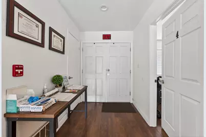 6204 Fennwood Court, Sacramento, CA 95831 - Photo 15