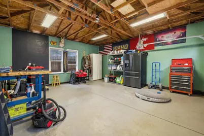 368 Nutcrest Court, Oakdale, CA 95361 - Photo 47