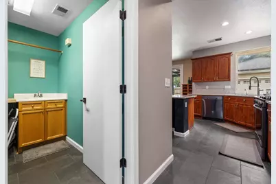 368 Nutcrest Court, Oakdale, CA 95361 - Photo 13