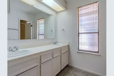 3724 Glenview Court, Modesto, CA 95355 - Photo 35