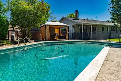 3724 Glenview Court, Modesto, CA 95355 - Photo 11
