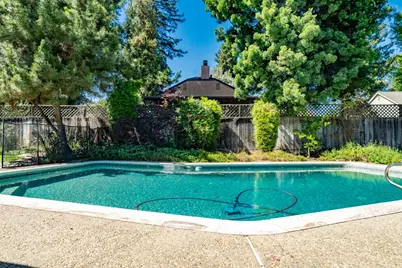 3724 Glenview Court, Modesto, CA 95355 - Photo 7