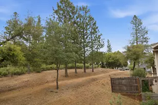 1360 Oak Ridge Dr, Colfax, CA 95713 - Photo 25