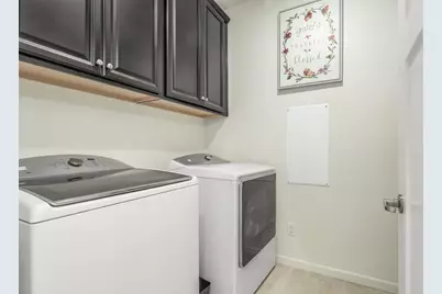 12558 Aviston Way, Rancho Cordova, CA 95742 - Photo 33