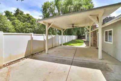 8986 Lansdowne Court, Elk Grove, CA 95624 - Photo 51