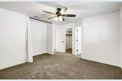 8986 Lansdowne Court, Elk Grove, CA 95624 - Photo 25
