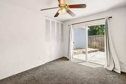 8986 Lansdowne Court, Elk Grove, CA 95624 - Photo 43