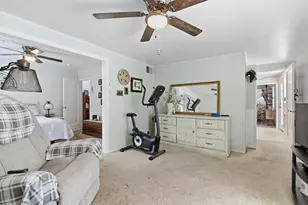 124 E Lowell Ave, Tracy, CA 95376 - Photo 23