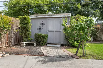 124 E Lowell Avenue, Tracy, CA 95376 - Photo 33