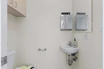 1041 McKeever Avenue, Hayward, CA 94541 - Photo 15