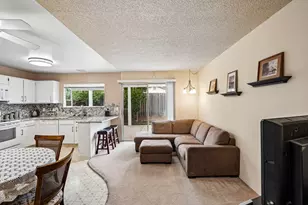 4112 Ashgrove Way, Sacramento, CA 95826 - Photo 9