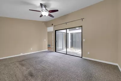 1529 Lincoln Road #16, Yuba City, CA 95993 - Photo 7