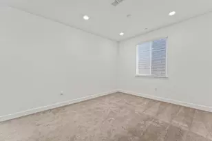 3578 Candletree Wy, Sacramento, CA 95835 - Photo 29