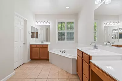 13316 Rivercrest Drive, Waterford, CA 95386 - Photo 25