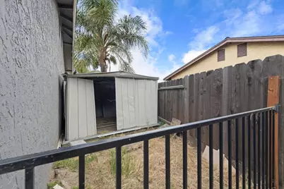 1464 Cavalier Place, Manteca, CA 95336 - Photo 31