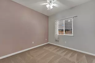 1992 Horseshoe Glen Cir, Folsom, CA 95630 - Photo 29
