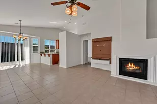 1992 Horseshoe Glen Cir, Folsom, CA 95630 - Photo 9