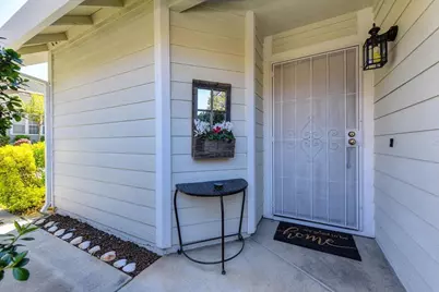 919 Blue Rapids Drive, Folsom, CA 95630 - Photo 9