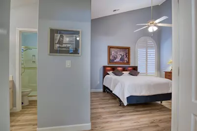 1104 Valencia, Modesto, CA 95350 - Photo 19