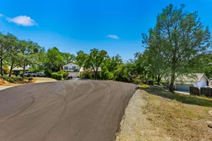 2476 Snag Ct, Valley Springs, CA 95252 - Photo 3