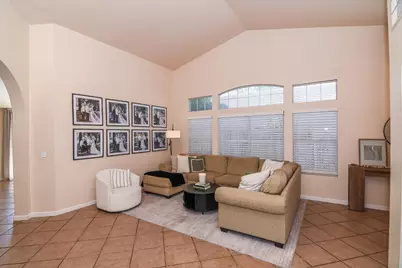 8976 Richborough Way, Elk Grove, CA 95624 - Photo 7