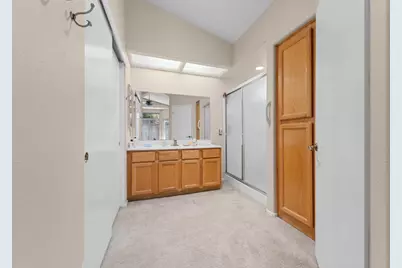 300 Whiterose Court, Roseville, CA 95747 - Photo 19