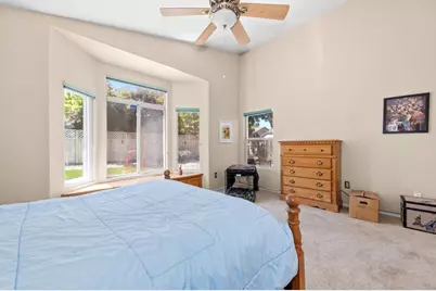 300 Whiterose Court, Roseville, CA 95747 - Photo 17