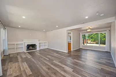 3256 Strevel Way, Sacramento, CA 95825 - Photo 9