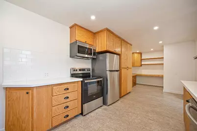 3256 Strevel Way, Sacramento, CA 95825 - Photo 17