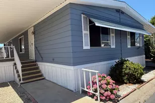 Magnolia, Sacramento, CA 95828 - Photo 29