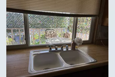 Magnolia, Sacramento, CA 95828 - Photo 17