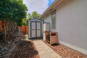 1313 Kerslake Cir, Folsom, CA 95630 - Photo 31