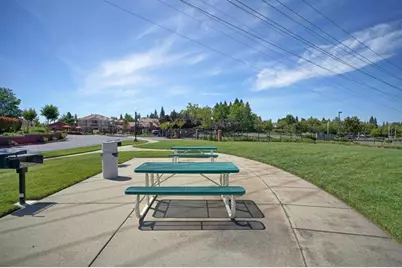 885 Halidon Way #1321, Folsom, CA 95630 - Photo 13
