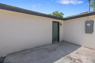 2673 S Bardell Ave, Fresno, CA 93706 - Photo 29