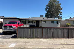 921 East E Street, Oakdale, CA 95361 - Photo 1