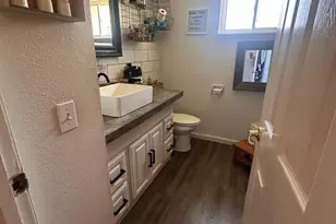 921 East E Street, Oakdale, CA 95361 - Photo 17
