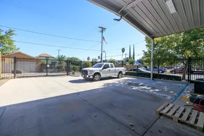 213 C Street, Turlock, CA 95380 - Photo 23