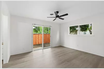 138 Delhi Avenue, Stockton, CA 95206 - Photo 19
