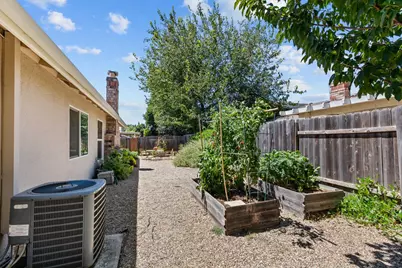 46 Cedro Circle, Sacramento, CA 95833 - Photo 35