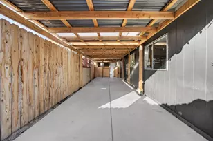 8837 Aylesford Ln, Stockton, CA 95210 - Photo 41
