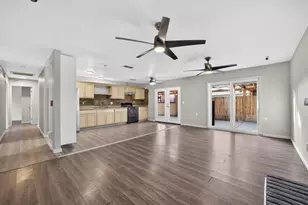 8837 Aylesford Ln, Stockton, CA 95210 - Photo 15