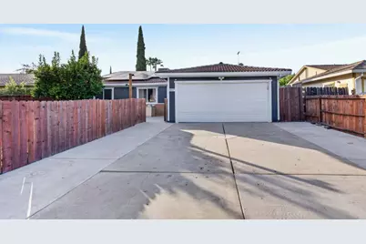 8837 Aylesford Lane, Stockton, CA 95210 - Photo 5