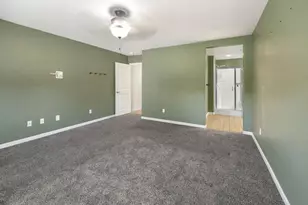 2439 Madeline Dr, Hanford, CA 93230 - Photo 33