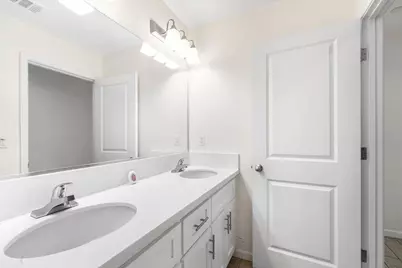 2439 Madeline Drive, Hanford, CA 93230 - Photo 21