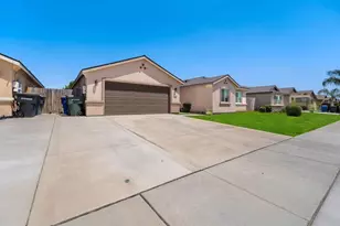 2439 Madeline Dr, Hanford, CA 93230 - Photo 3