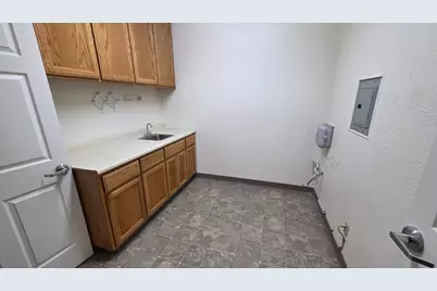 1103 14th Street, Modesto, CA 95354 - Photo 11