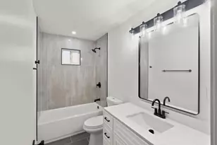 5210 71st St, Sacramento, CA 95820 - Photo 15