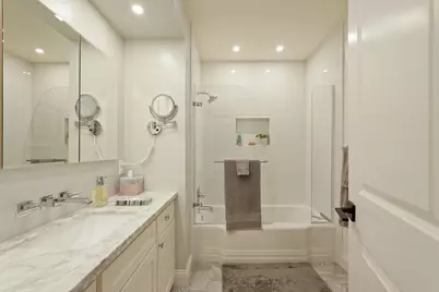 15 W Robinhood Drive, Stockton, CA 95207 - Photo 21